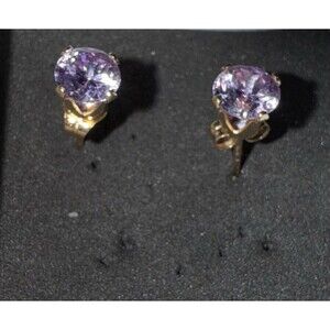 14K Gold Round cut Stud Earrings Amethyst .7g Total Weight. Zero Calories!